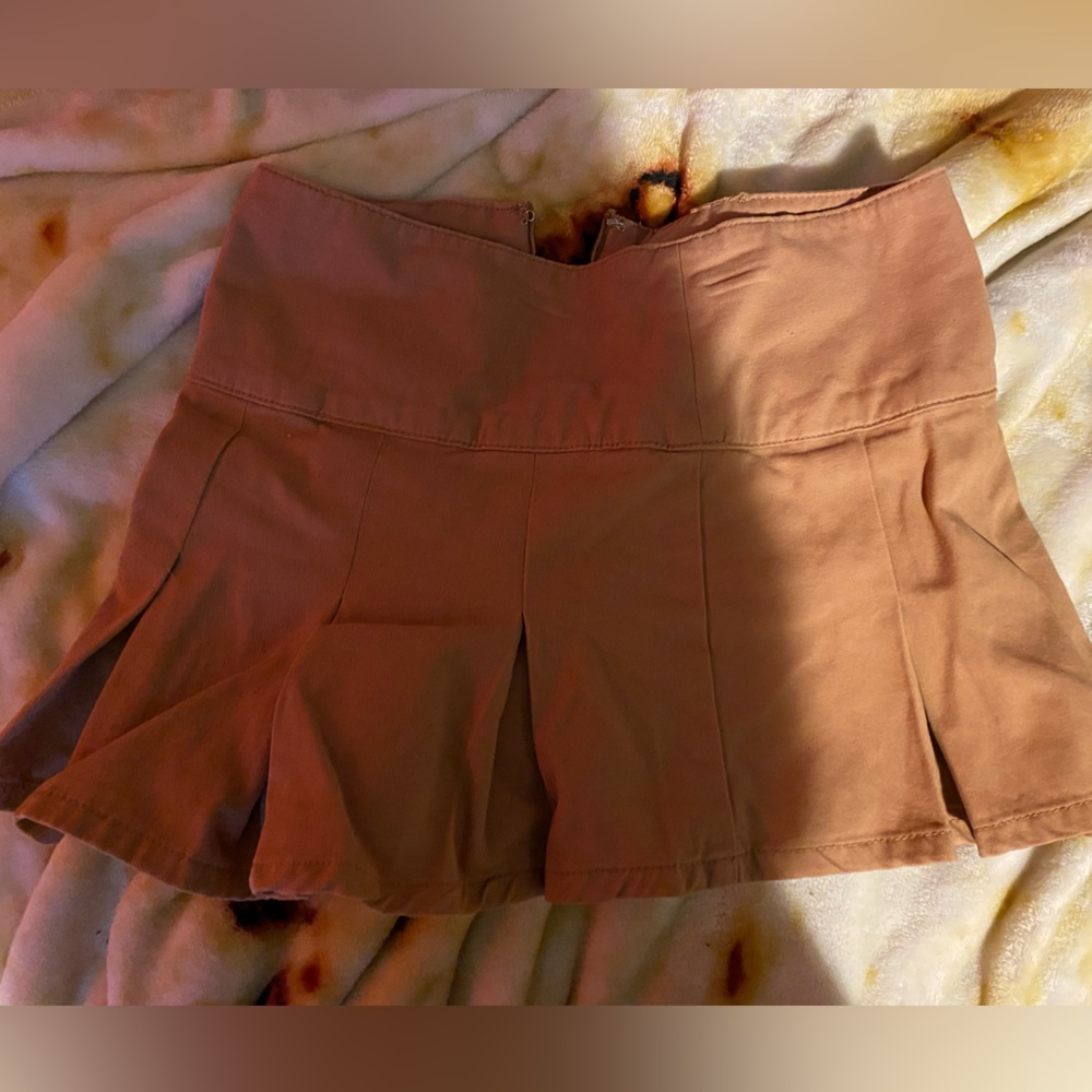 Mini brown skirt